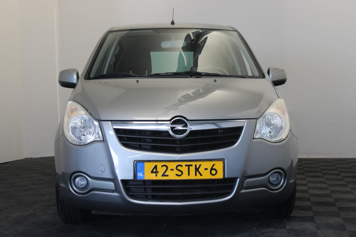 Opel Agila