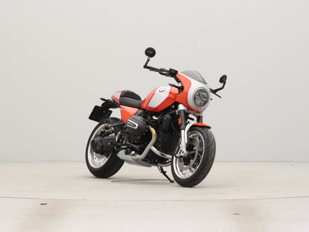 BMW R 12