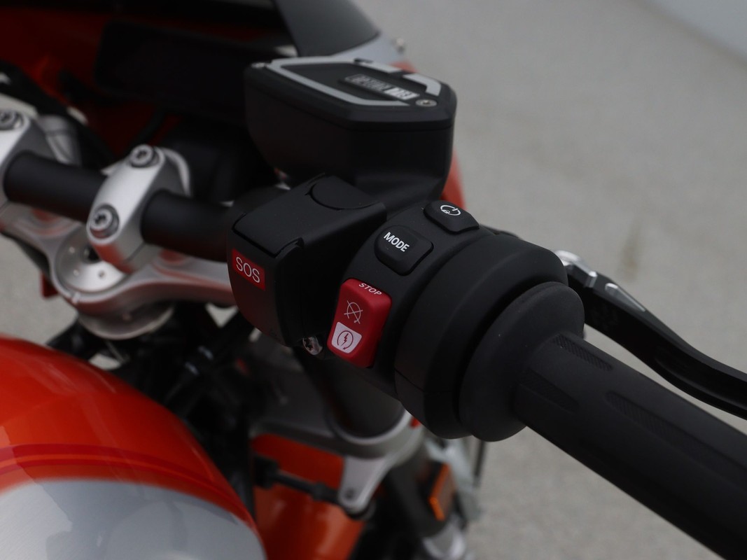 BMW R 12