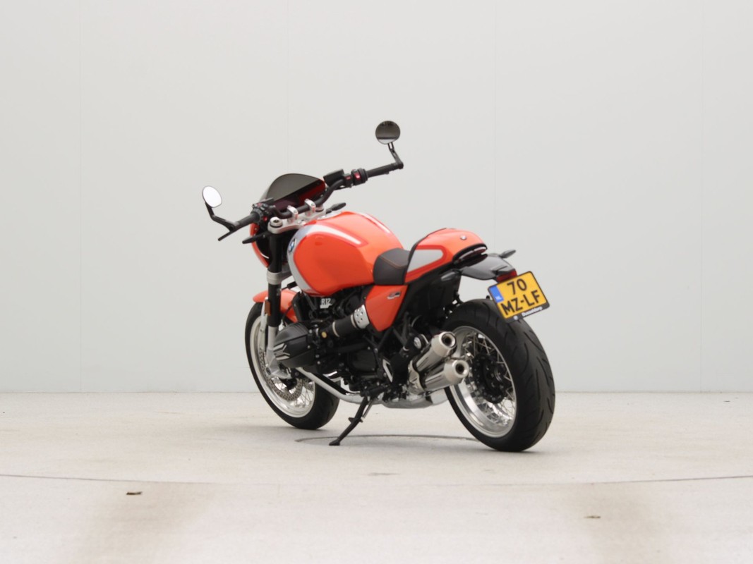 BMW R 12