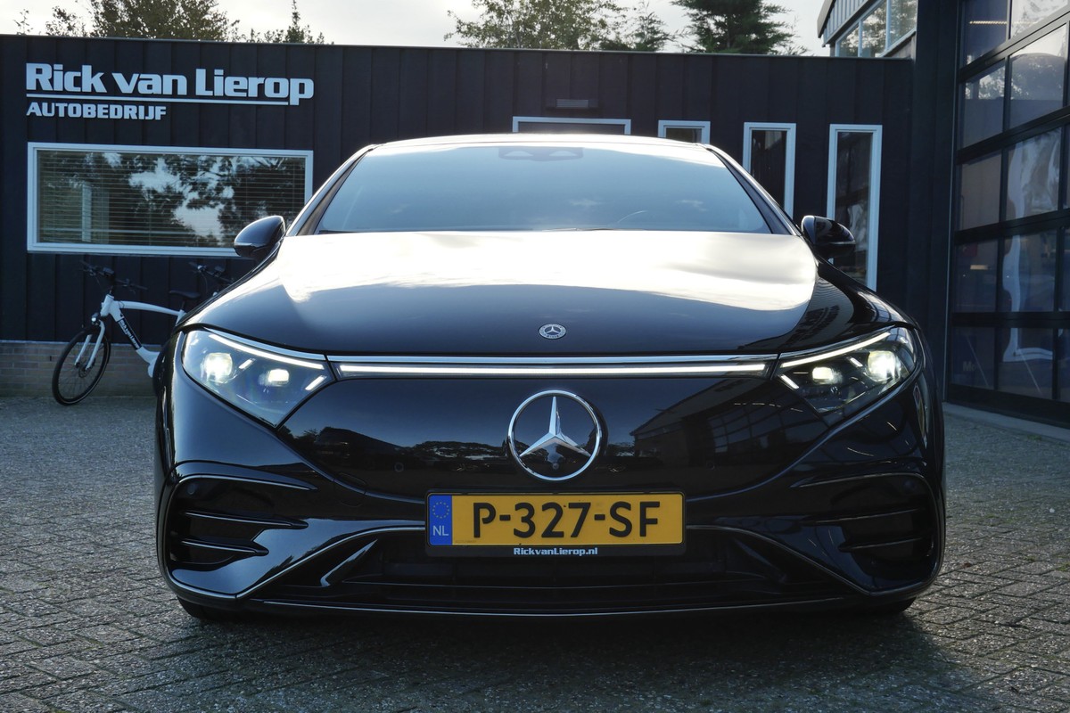 Mercedes-Benz EQS