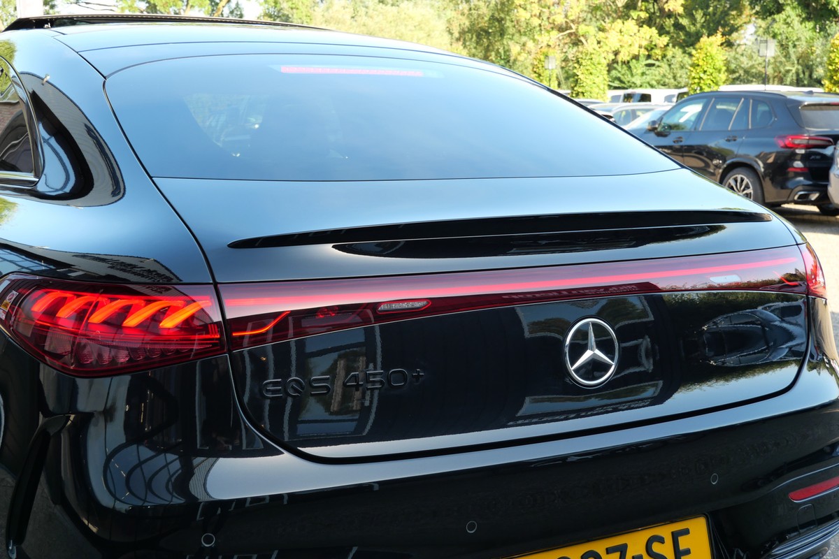 Mercedes-Benz EQS