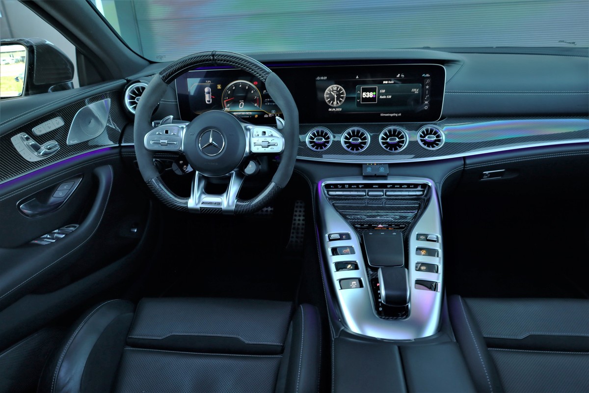 Mercedes-Benz GT