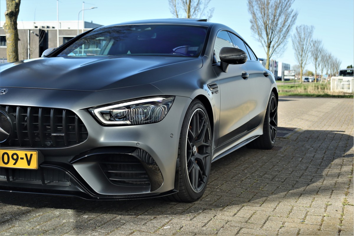 Mercedes-Benz GT