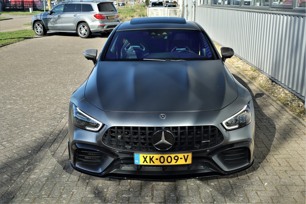 Mercedes-Benz GT
