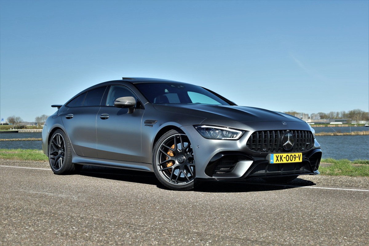 Mercedes-Benz GT