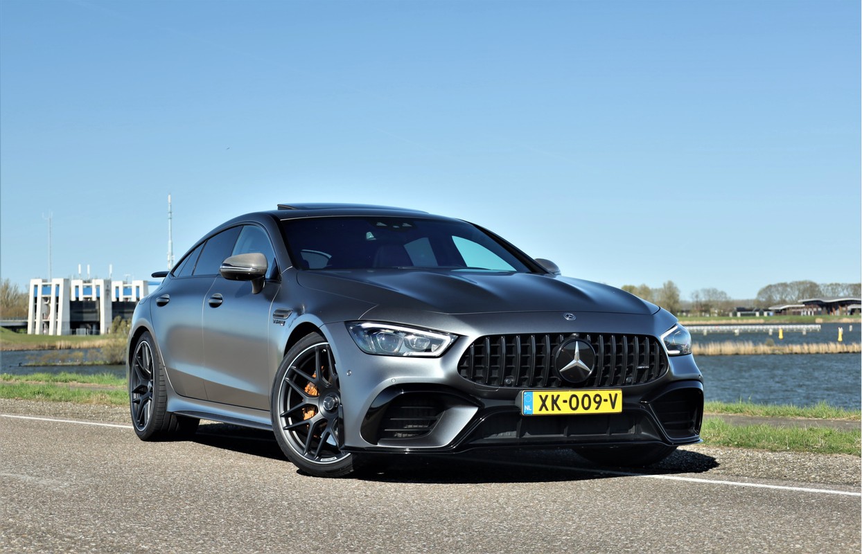 Mercedes-Benz GT