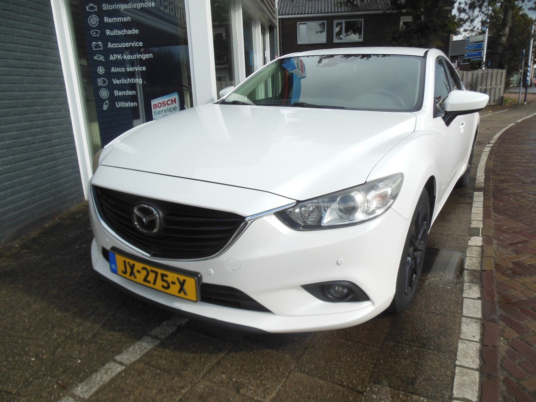 Mazda 6