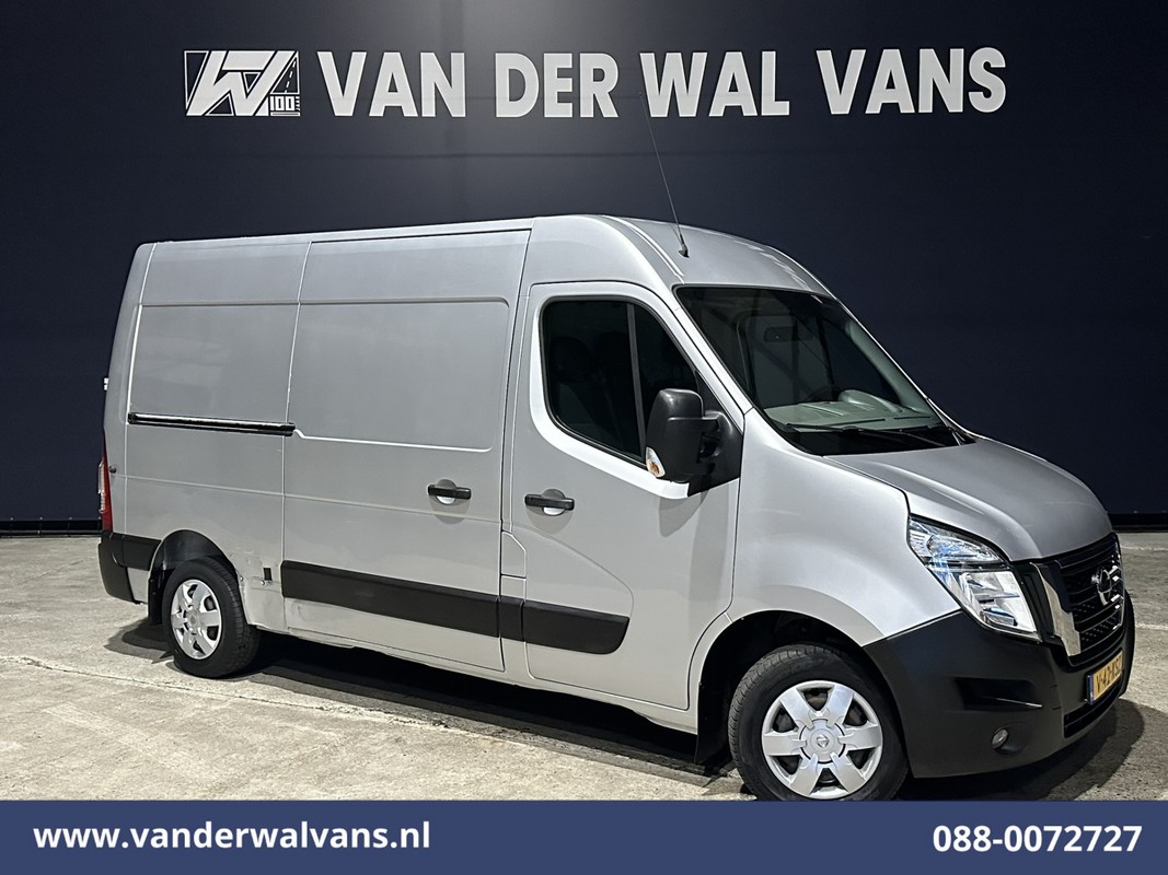Nissan NV400