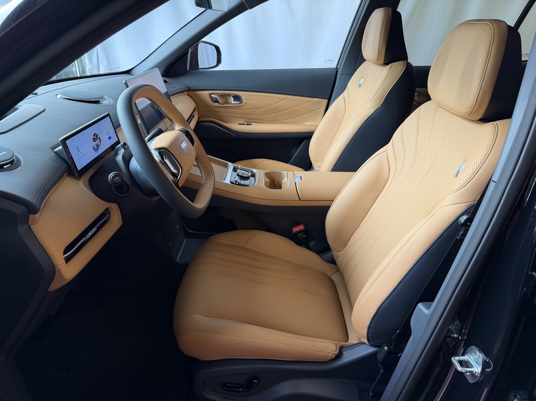 Geely Starray EM-i