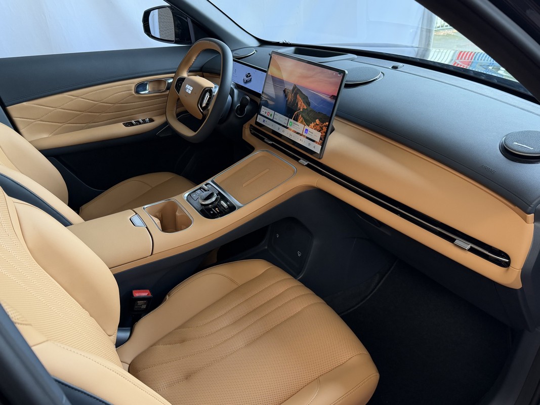 Geely Starray EM-i