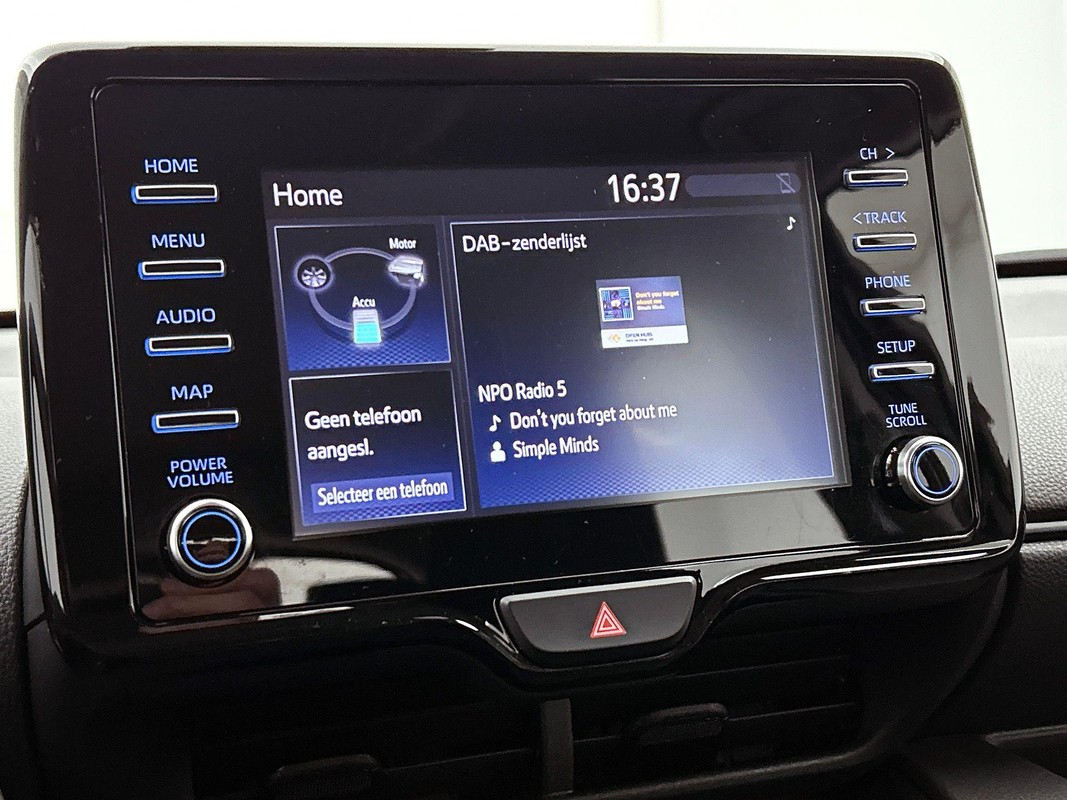Mazda 2 Hybrid