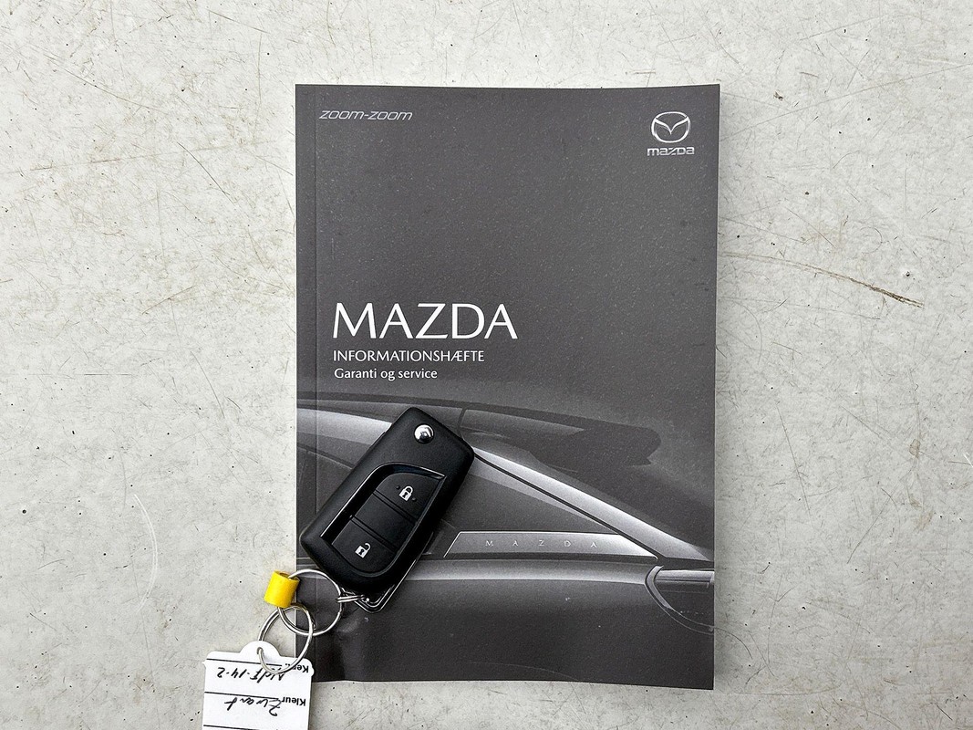 Mazda 2 Hybrid