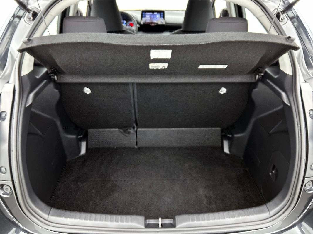 Mazda 2 Hybrid