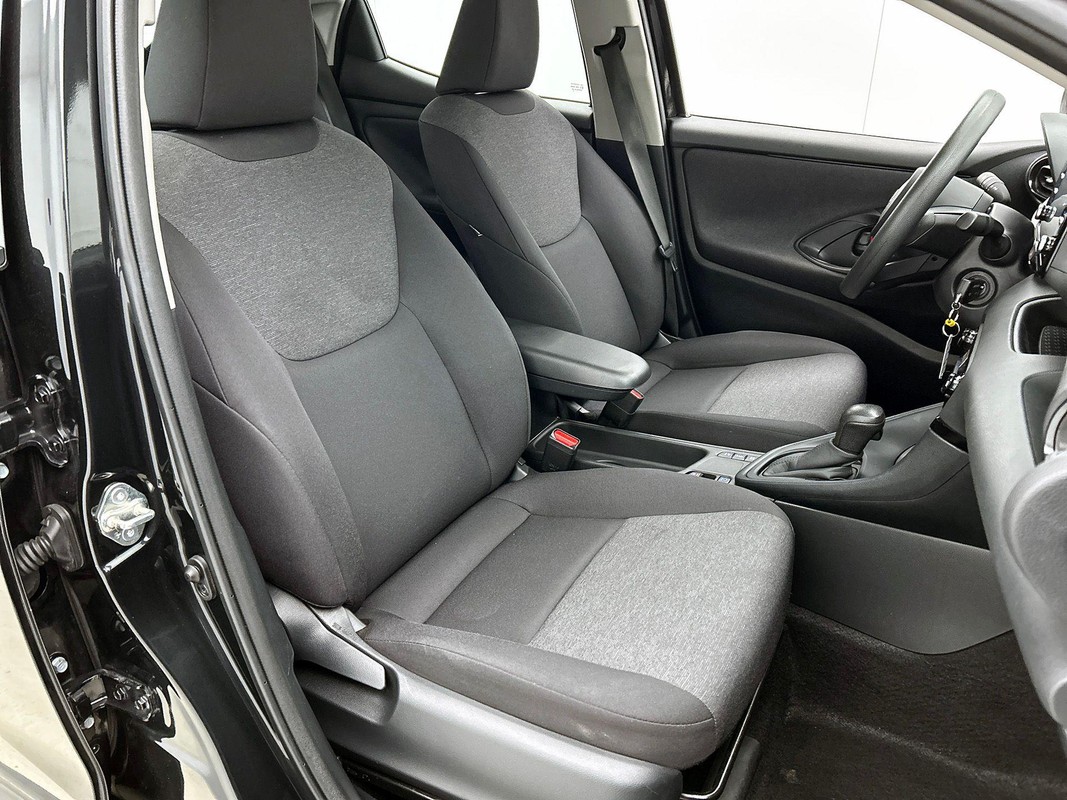 Mazda 2 Hybrid