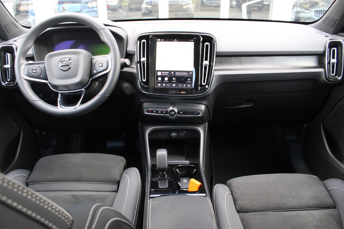 Volvo C40