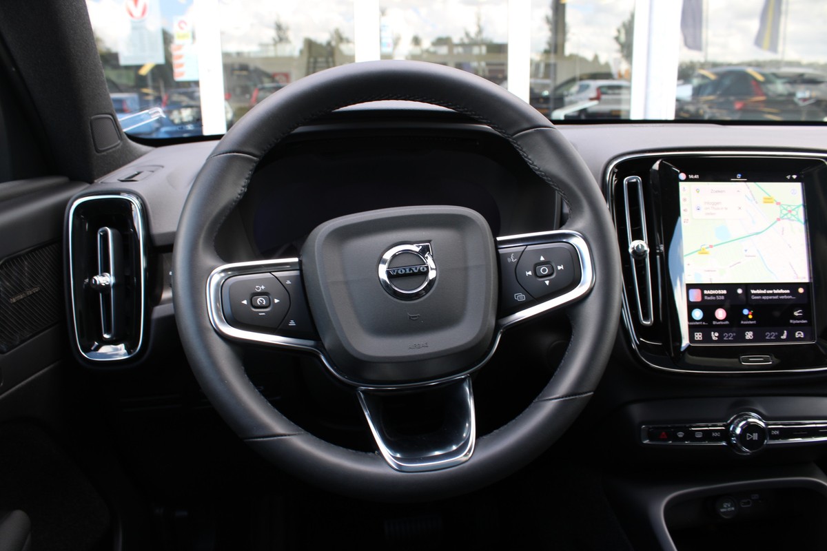 Volvo C40