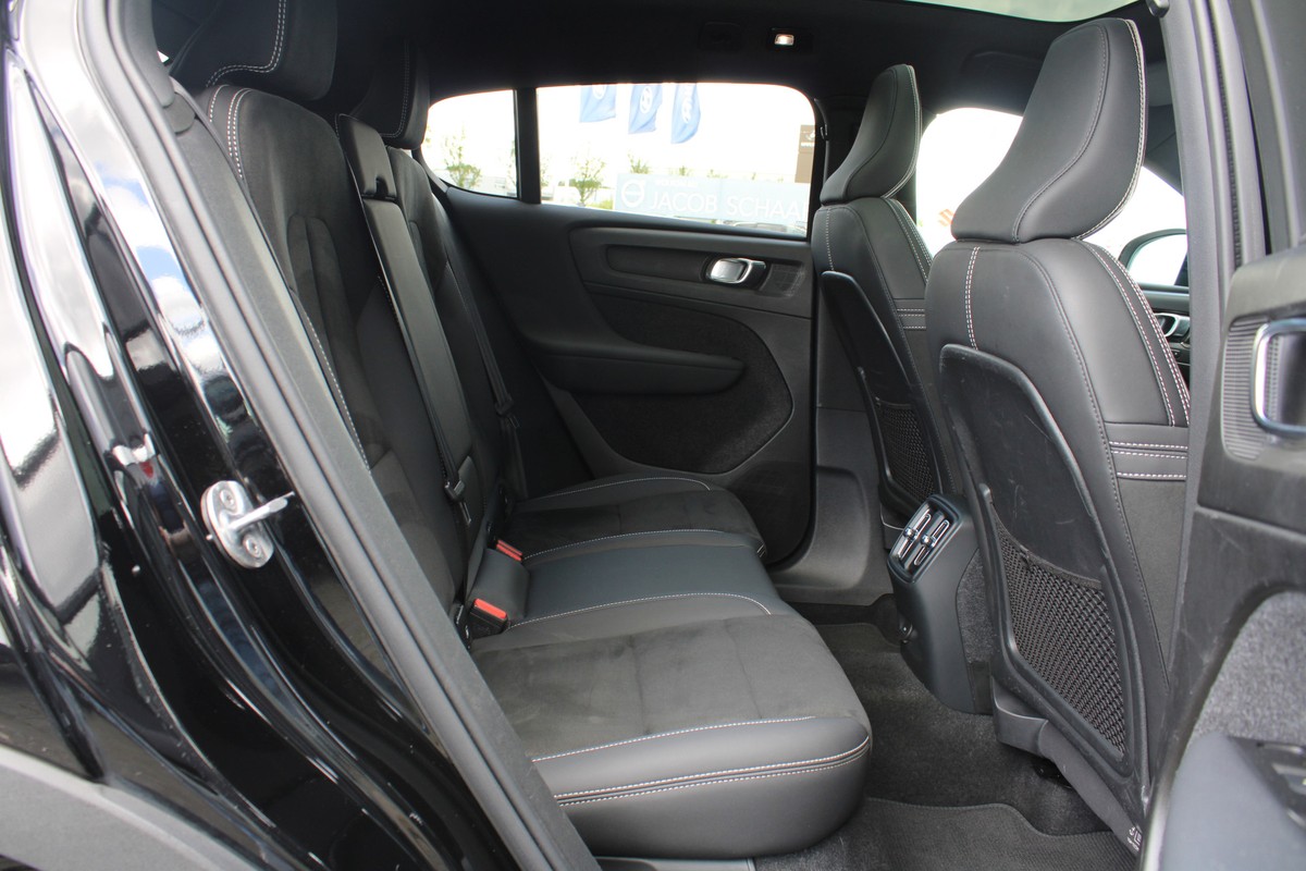 Volvo C40