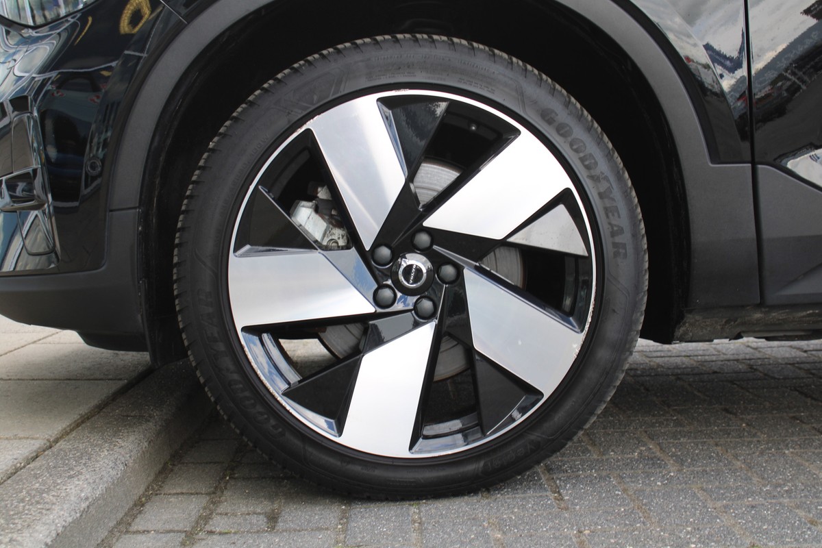 Volvo C40
