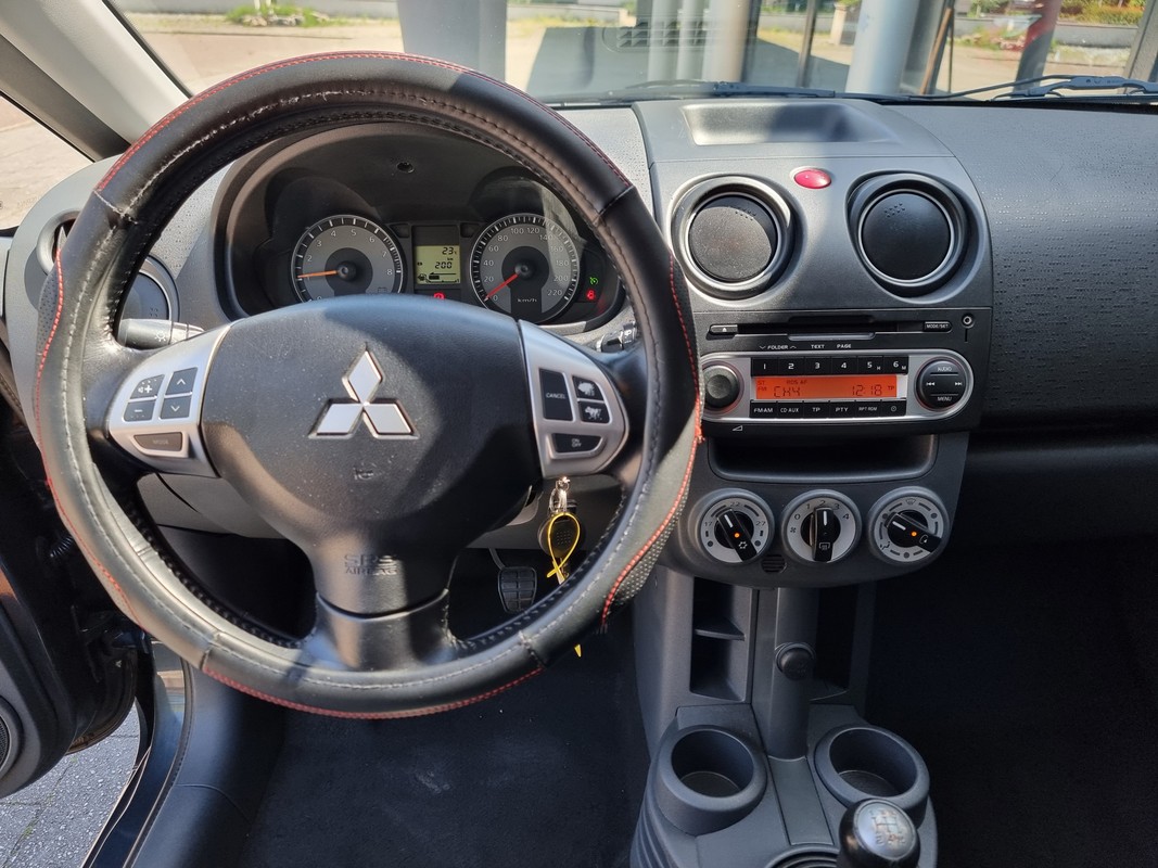 Mitsubishi Colt