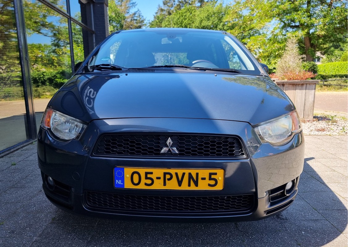 Mitsubishi Colt