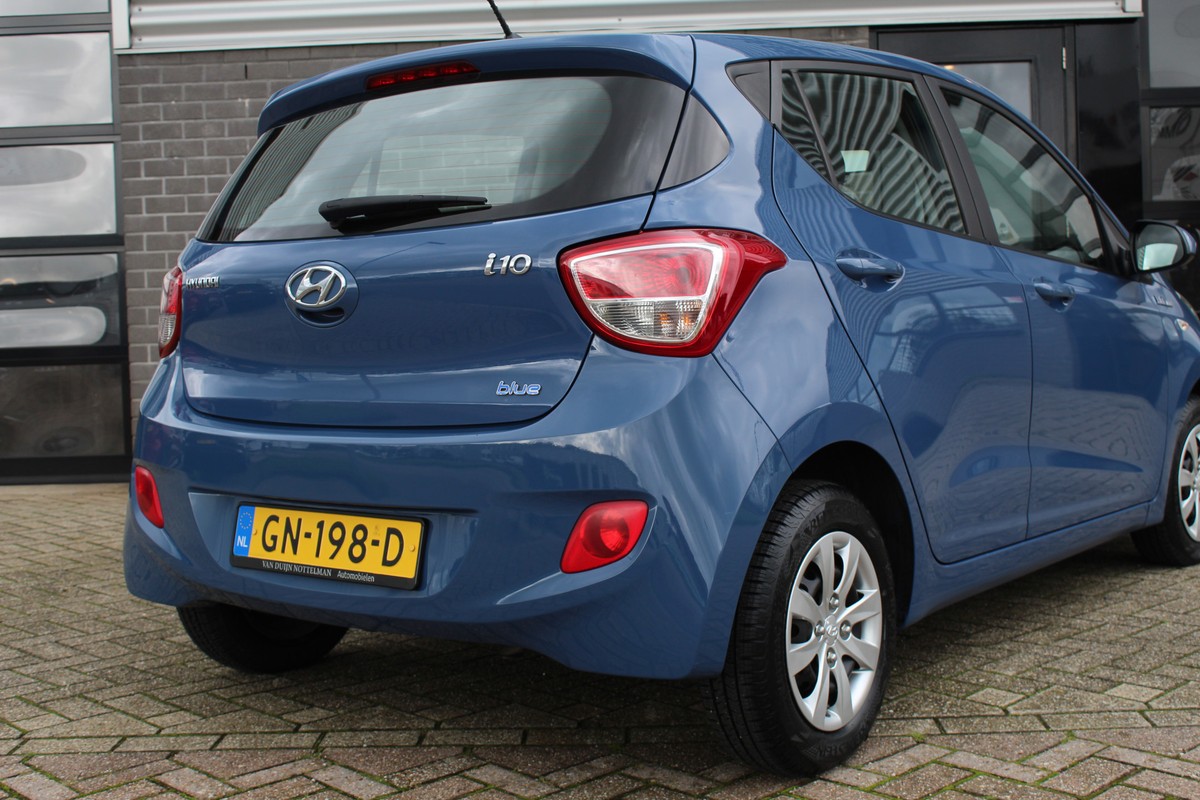 Hyundai i10