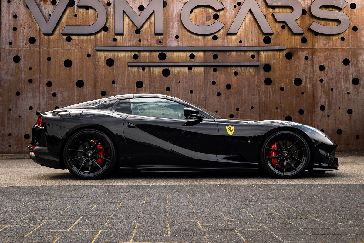 Ferrari 812 GTS