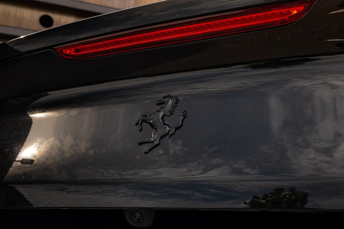 Ferrari 812 GTS