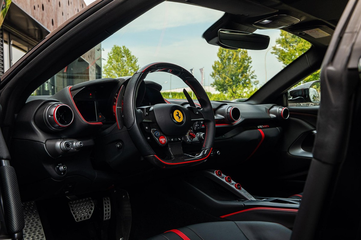 Ferrari 812 GTS