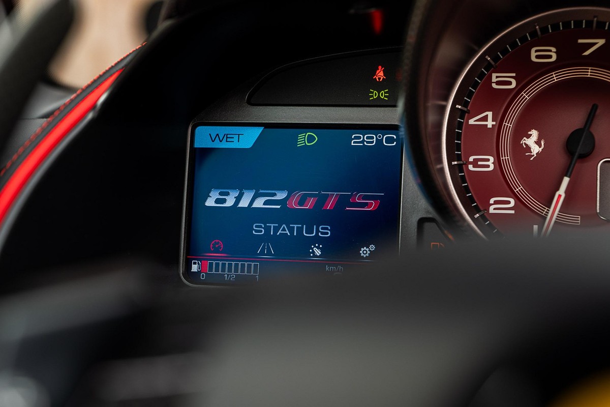 Ferrari 812 GTS