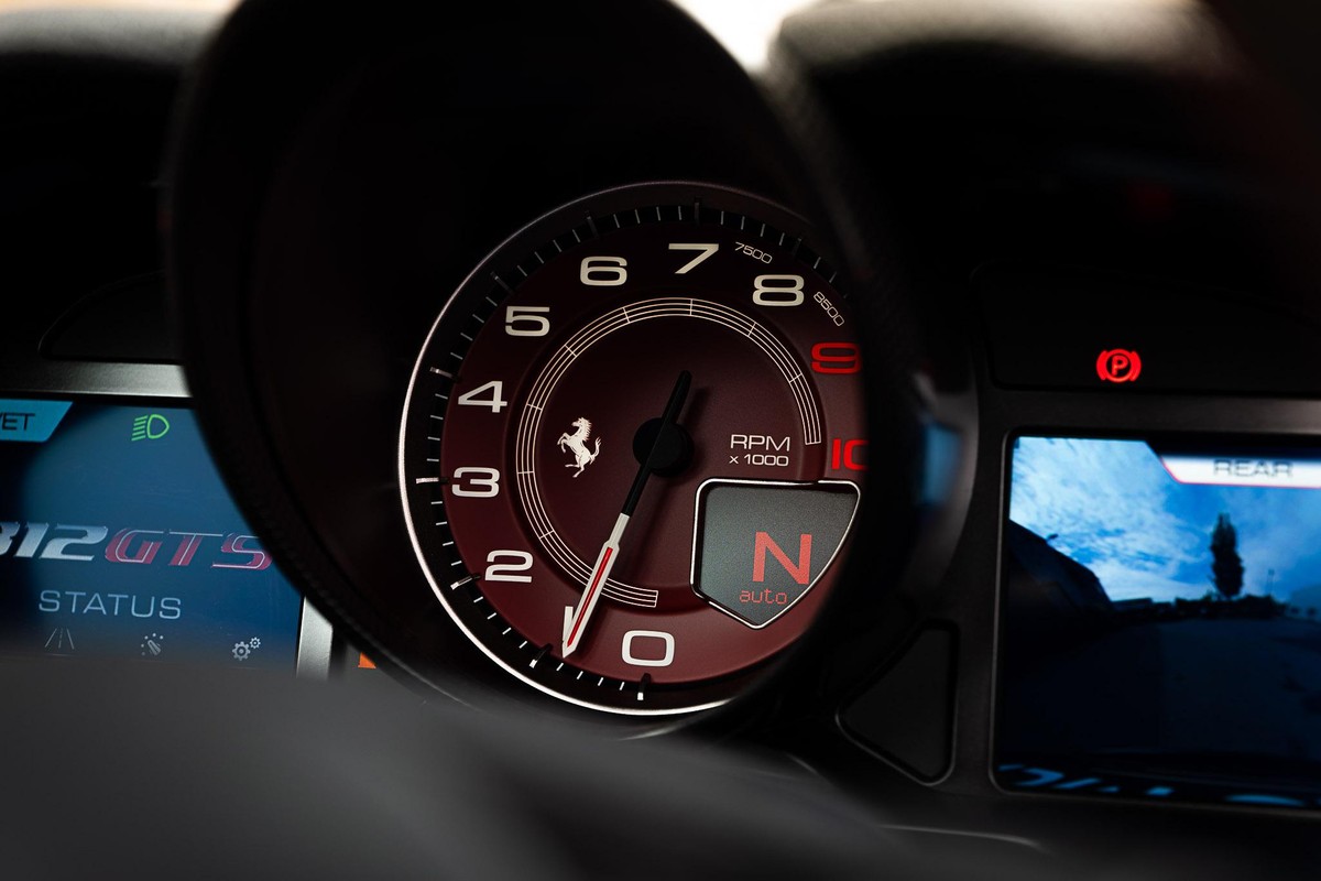 Ferrari 812 GTS