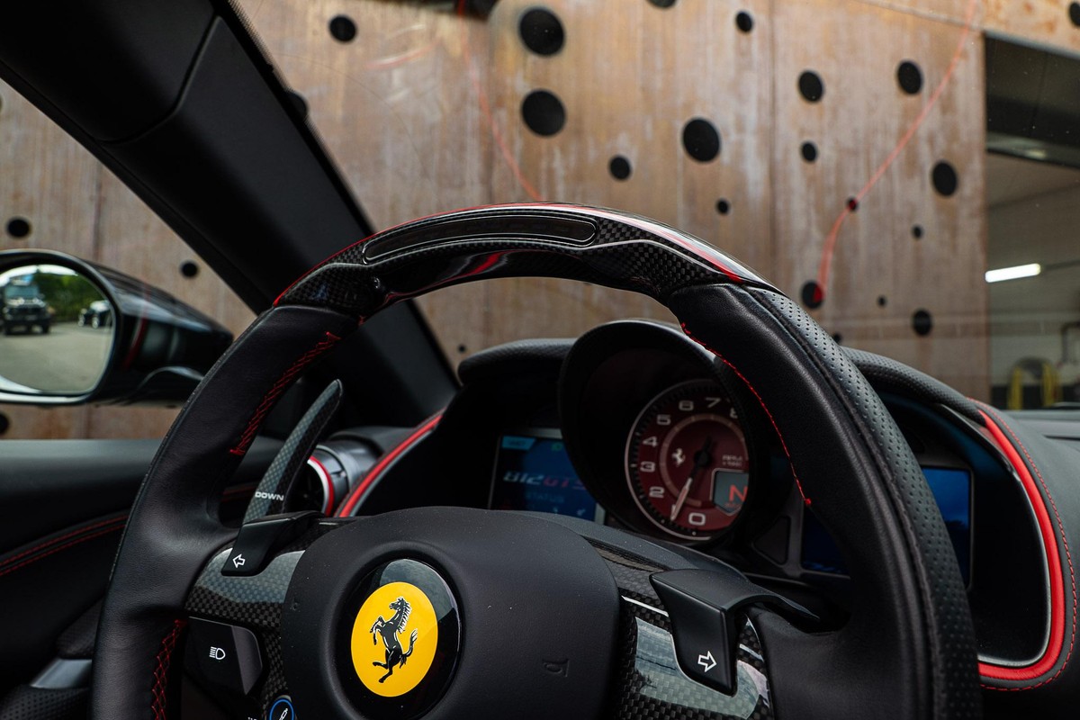 Ferrari 812 GTS