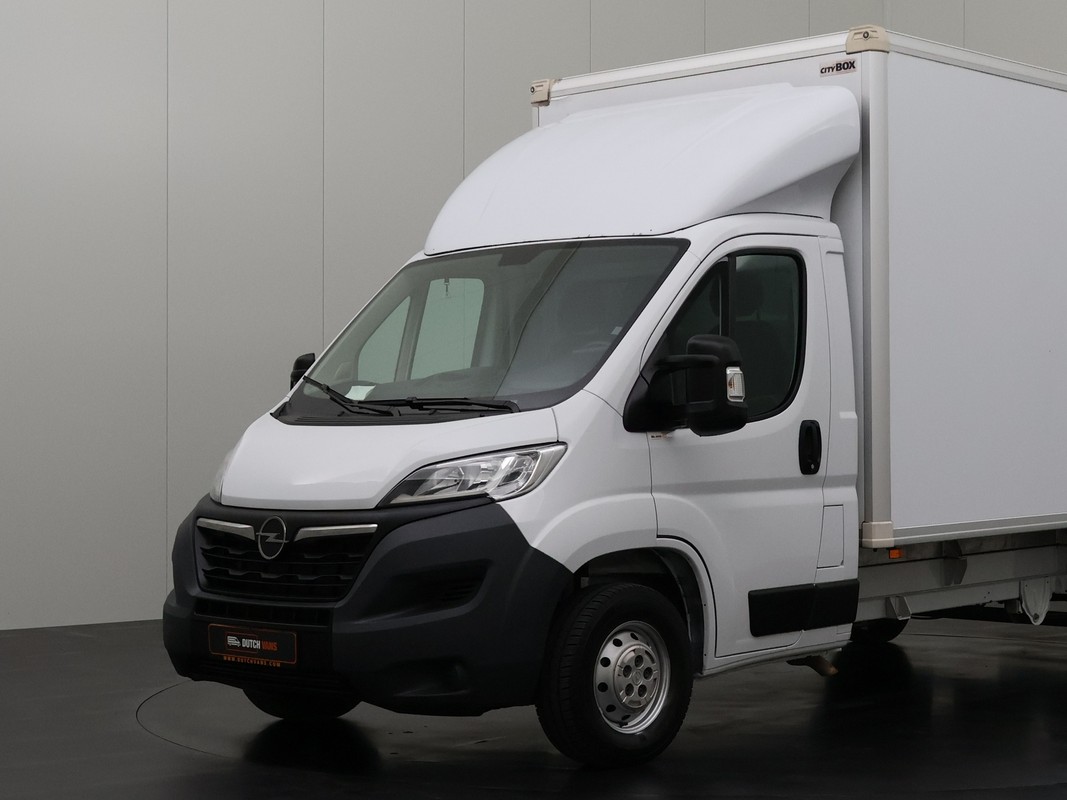 Opel Movano
