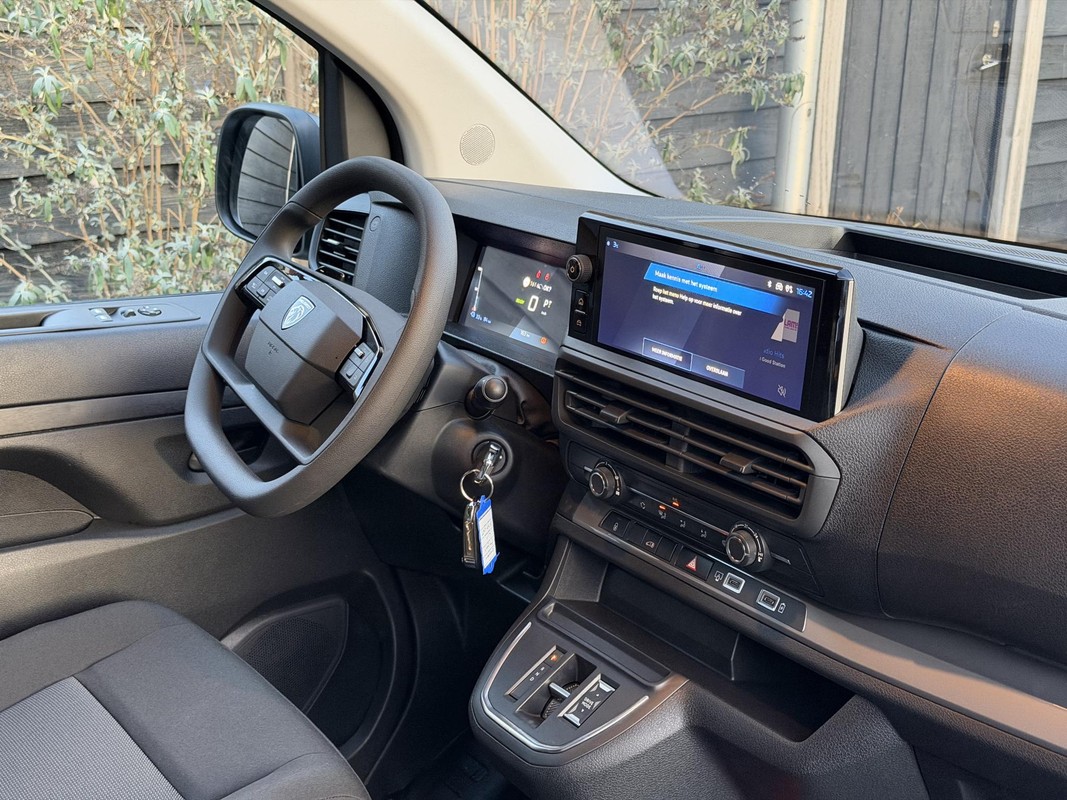 Peugeot e-Expert
