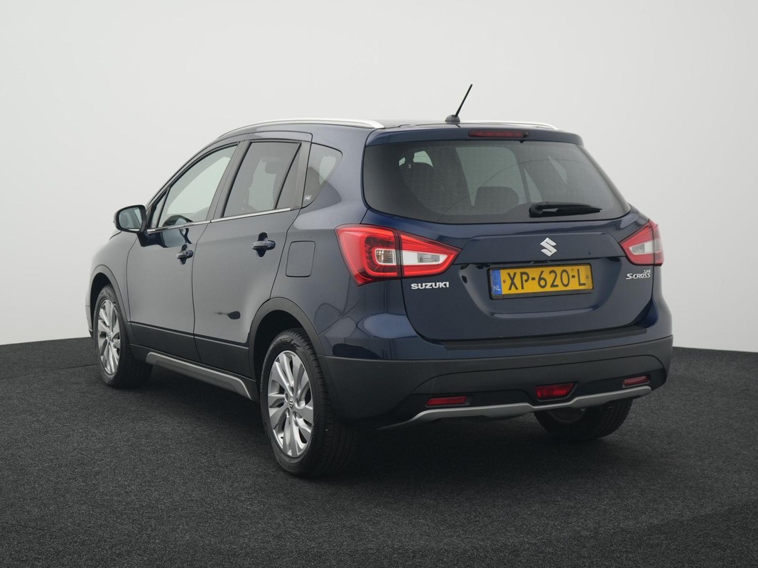 Suzuki S-Cross