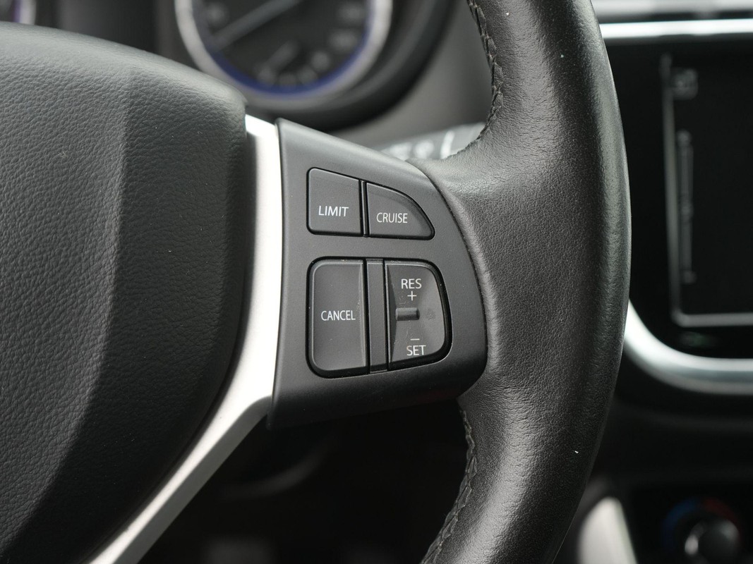 Suzuki S-Cross