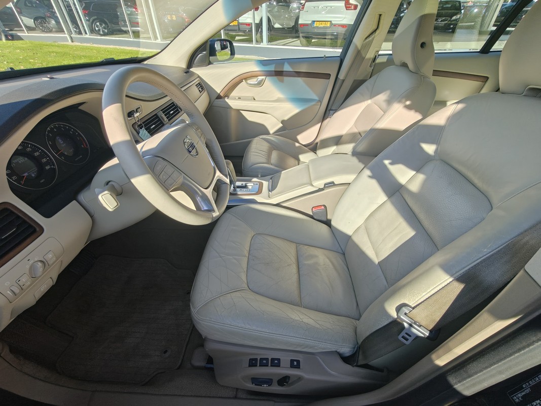 Volvo S80