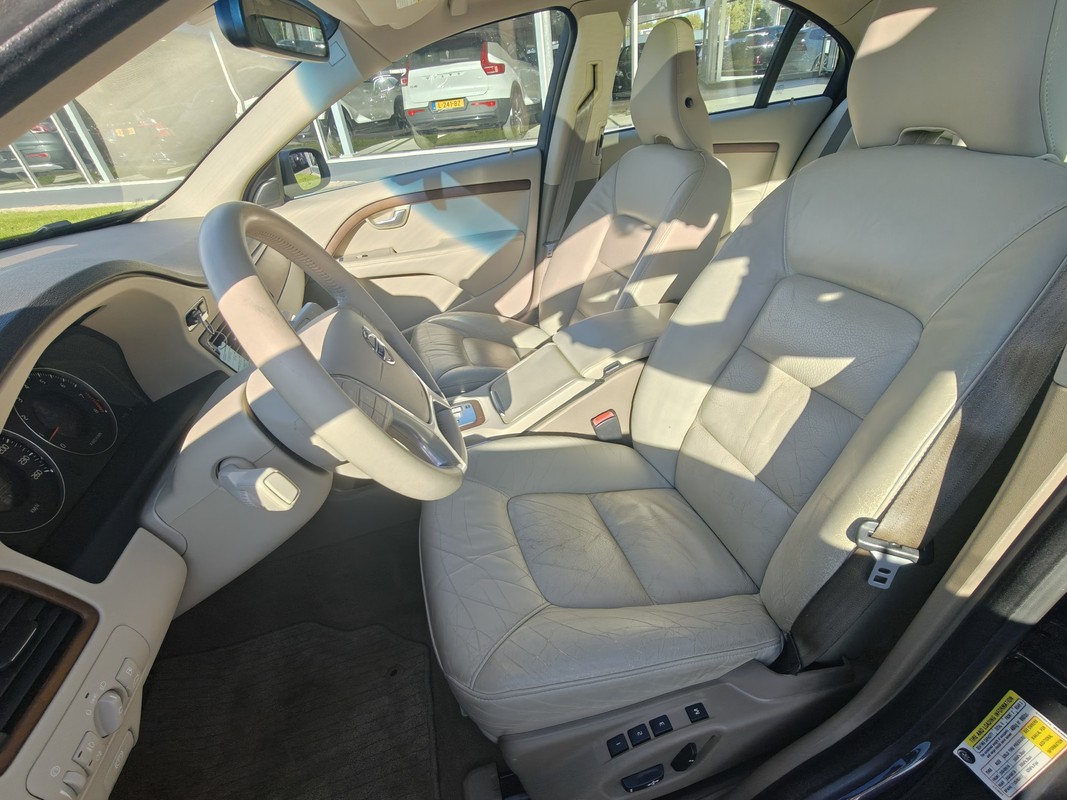 Volvo S80