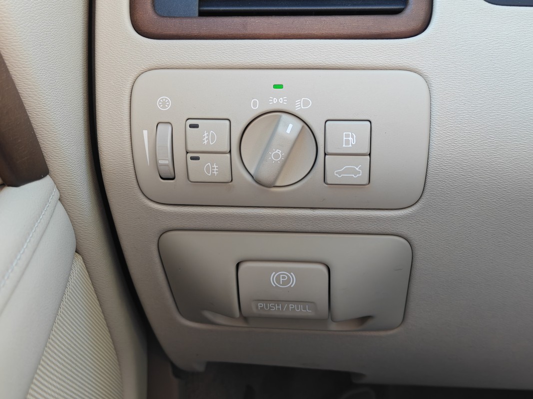 Volvo S80