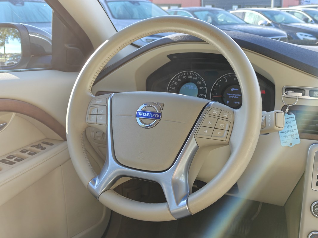 Volvo S80