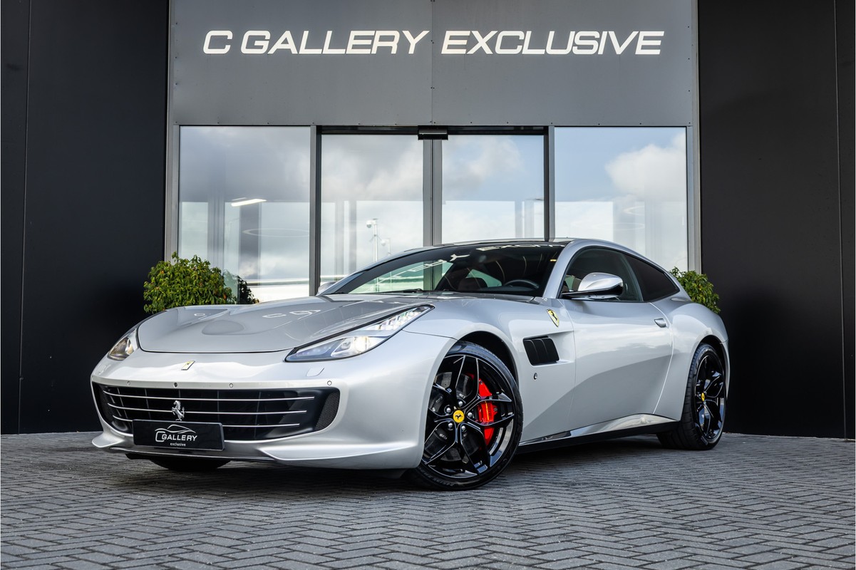 Ferrari GTC4Lusso