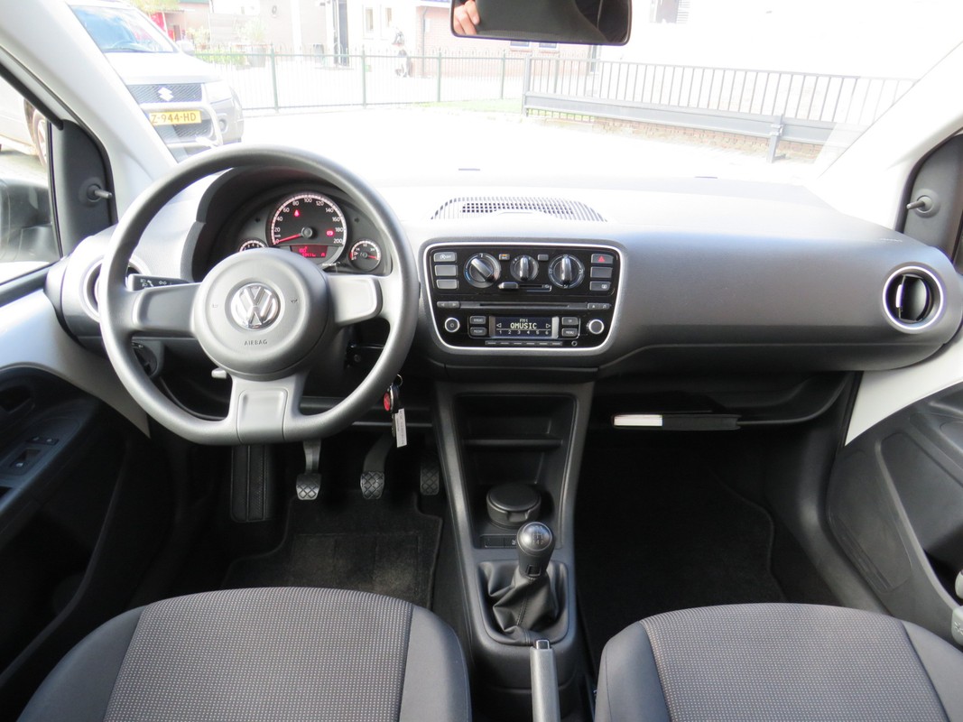 Volkswagen up!