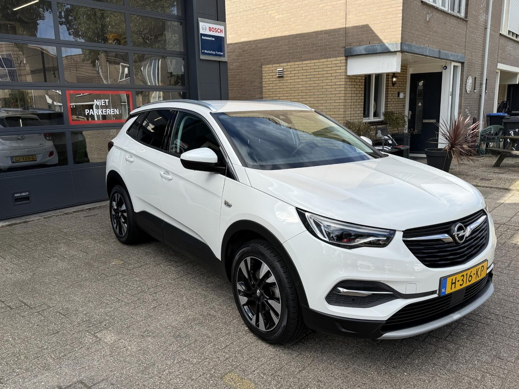 Opel Grandland X