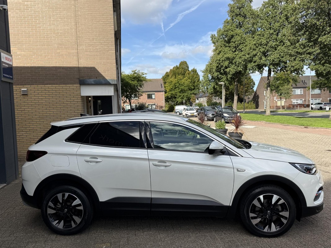 Opel Grandland X