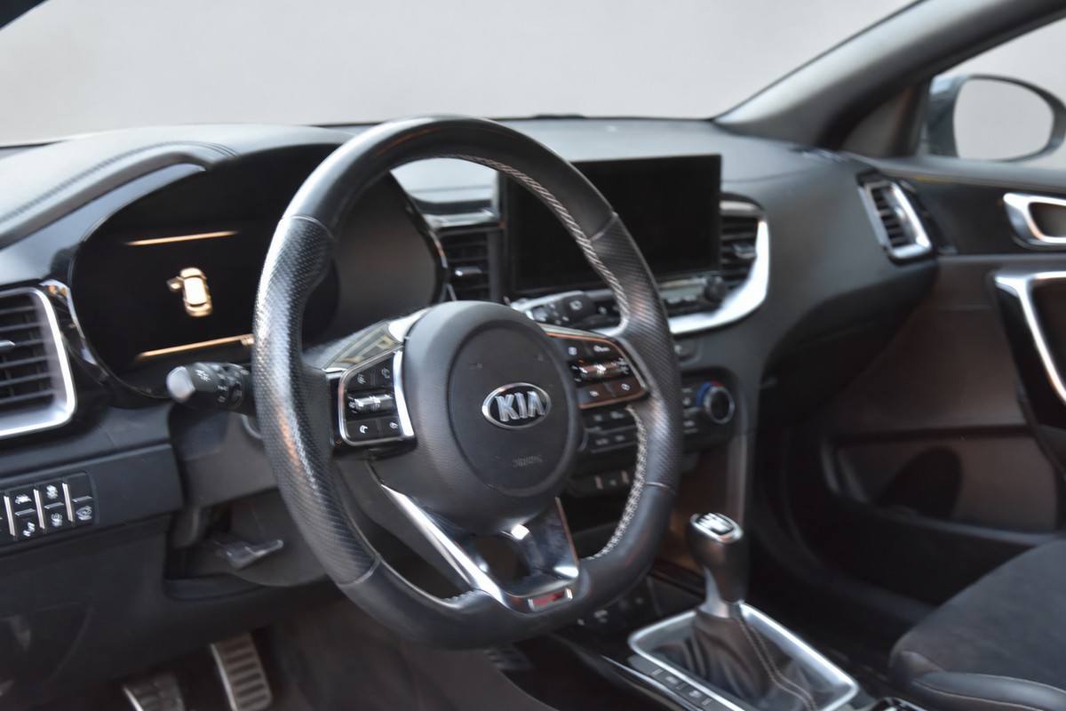 Kia ProCeed