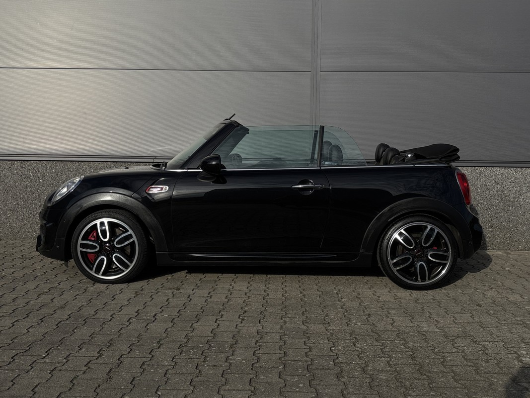 MINI Cooper Cabrio