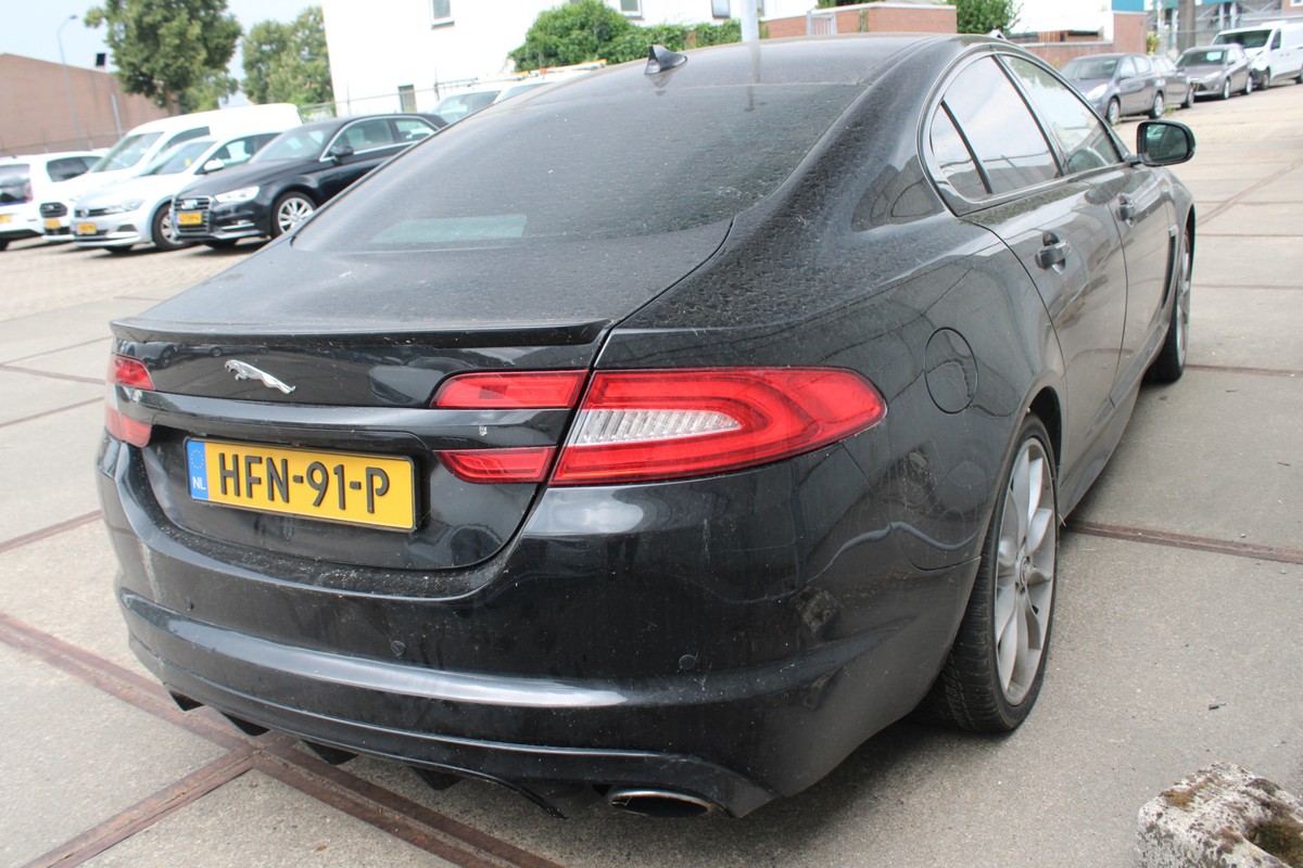 Jaguar XF