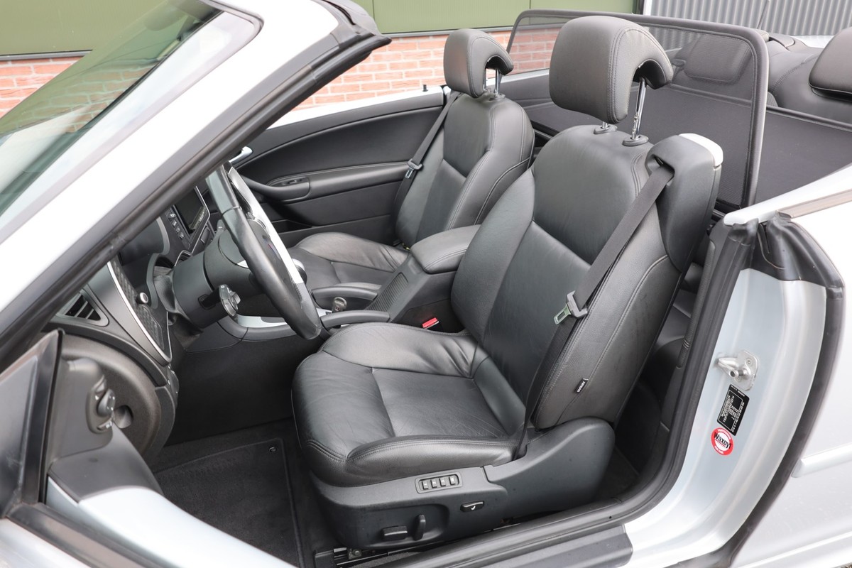 Saab 9-3