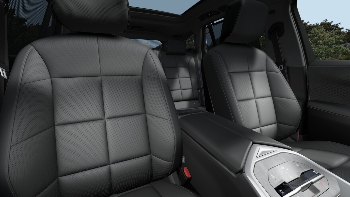 BMW iX5