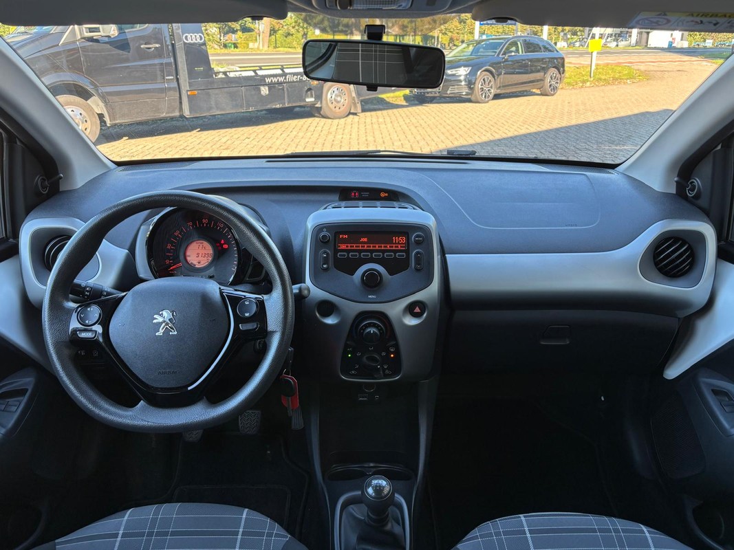 Peugeot 108